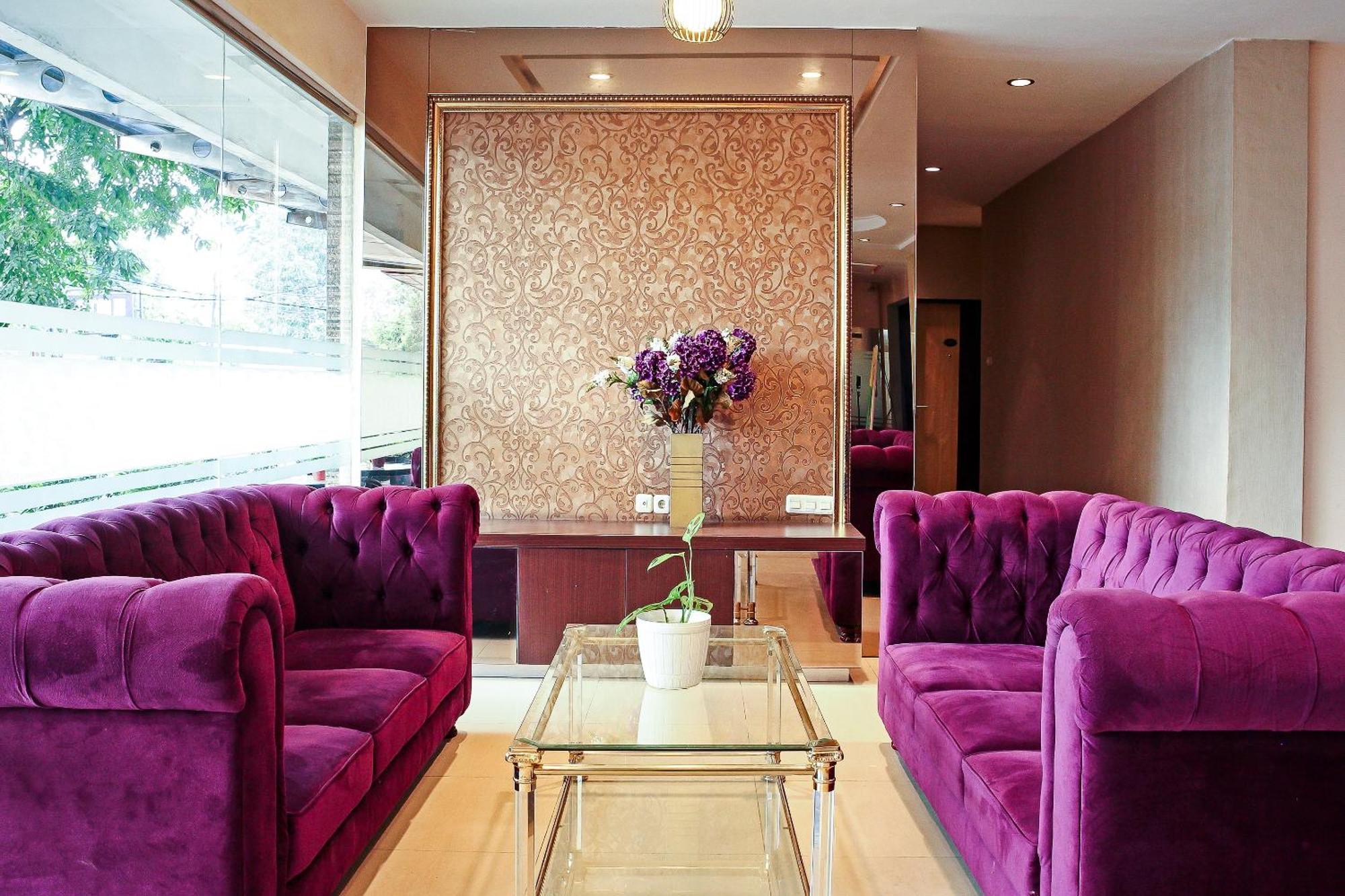 Oyo 1009 Hotel Bumi Malaya Medan Buitenkant foto